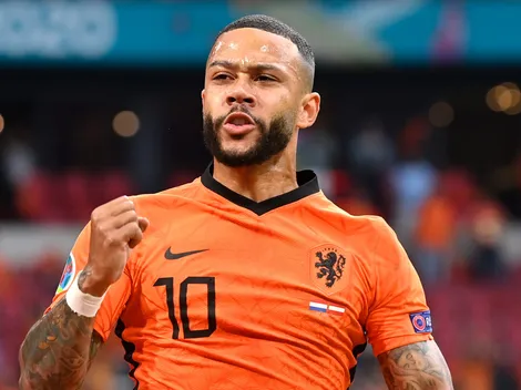 Memphis Depay enfrenta dificuldades para renovar com o Corinthians