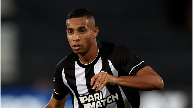 Victor Sá atualmente do Krasnodar da Rússia durante a passagem pelo Botafogo