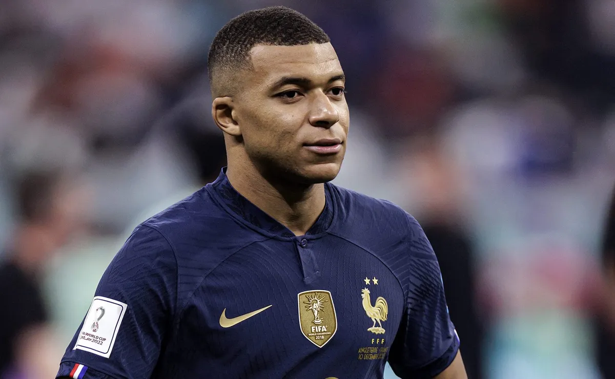 Mbappé detona comparação entre Messi e Cristiano Ronaldo: “Coisa de quem não joga futebol”