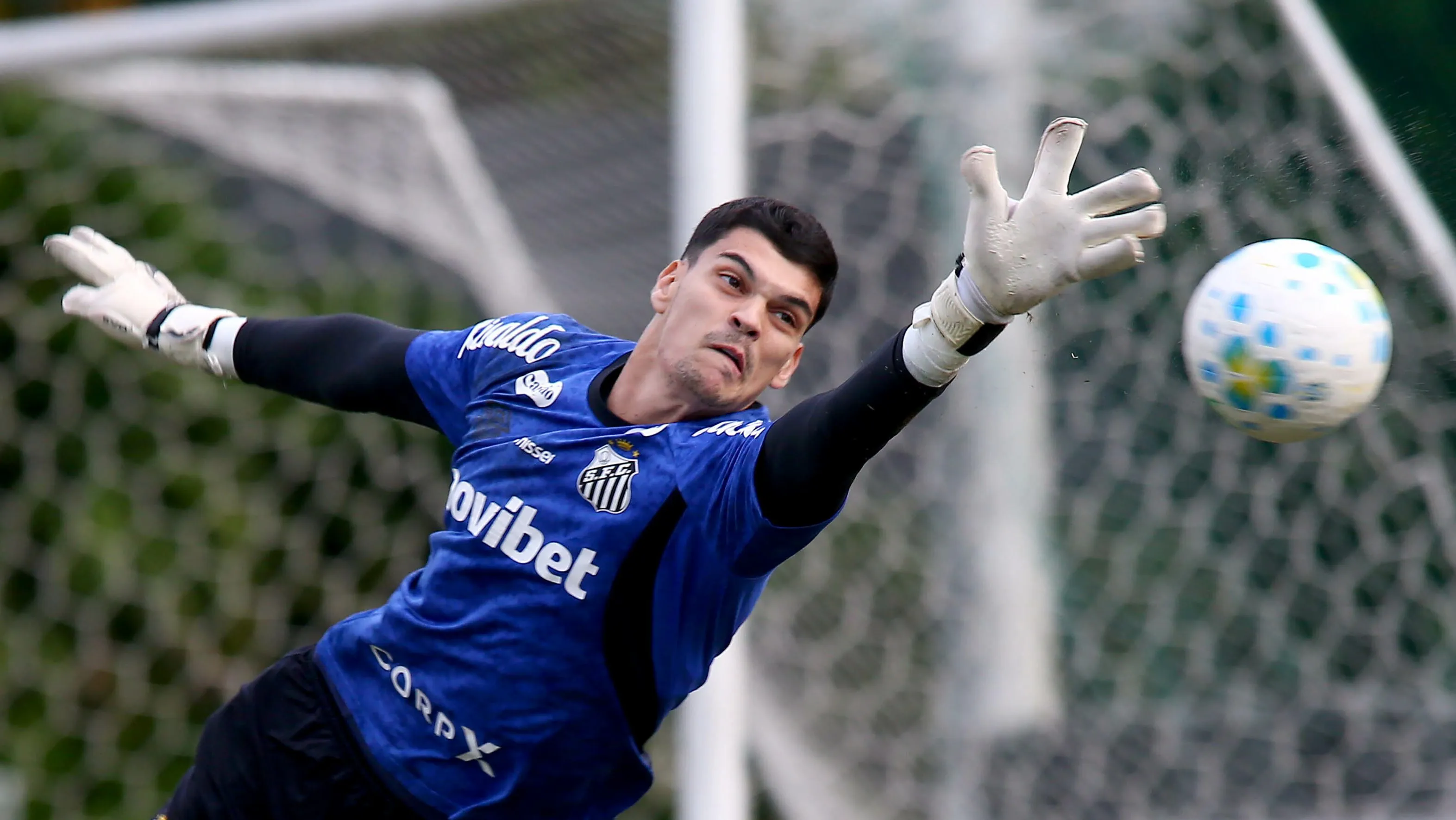 Gabriel Brazão durante treino no Centro de Treinamento CT Rei Pelé. Foto: Mauricio De Souza/AGIF