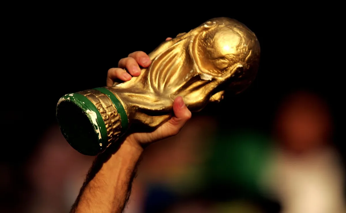 Copa do Mundo terá jogos da hora do almoço até a madrugada; veja os horários