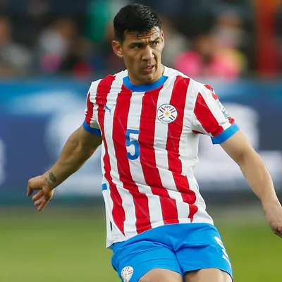 Zagueiro do Grêmio, Balbuena entra no lugar de Gómez