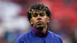 MADRID, SPAIN - APRIL 14: Lamine Yamal of FC Barcelona looks on prior to the UEFA Champions League 2025/26 Quarter-Final Second Leg match between Club Atlético de Madrid and FC Barcelona at on April 14, 2026 in Madrid, Spain. (Photo by Angel Martinez/Getty Images)
