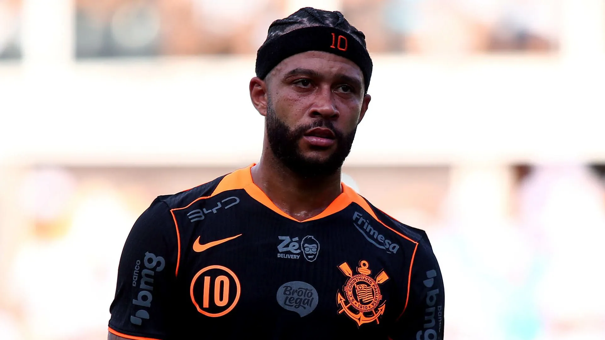 Memphis Depay, do Corinthians