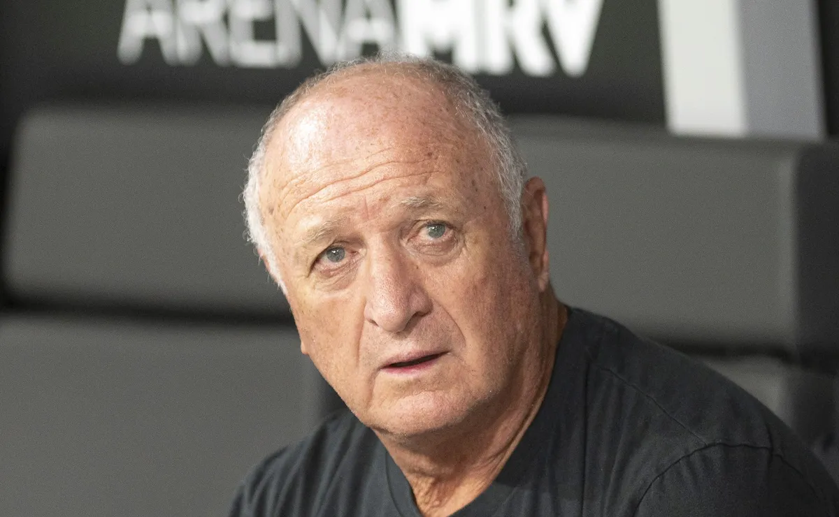 Felipão relembra época de treinador e afirma dificuldade na Copa do Mundo de 2002