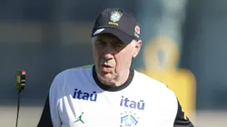 Ancelotti durante treino de quarta-feira (3)