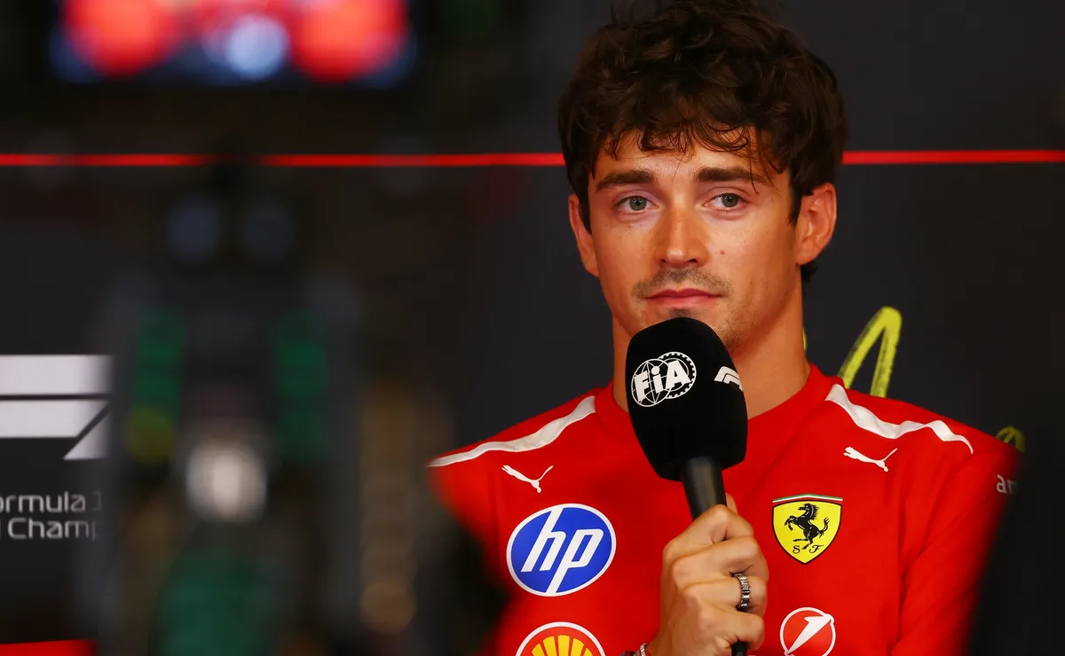Charles Leclerc admite convites de outras equipes da Fórmula 1 antes de renovar com a Ferrari