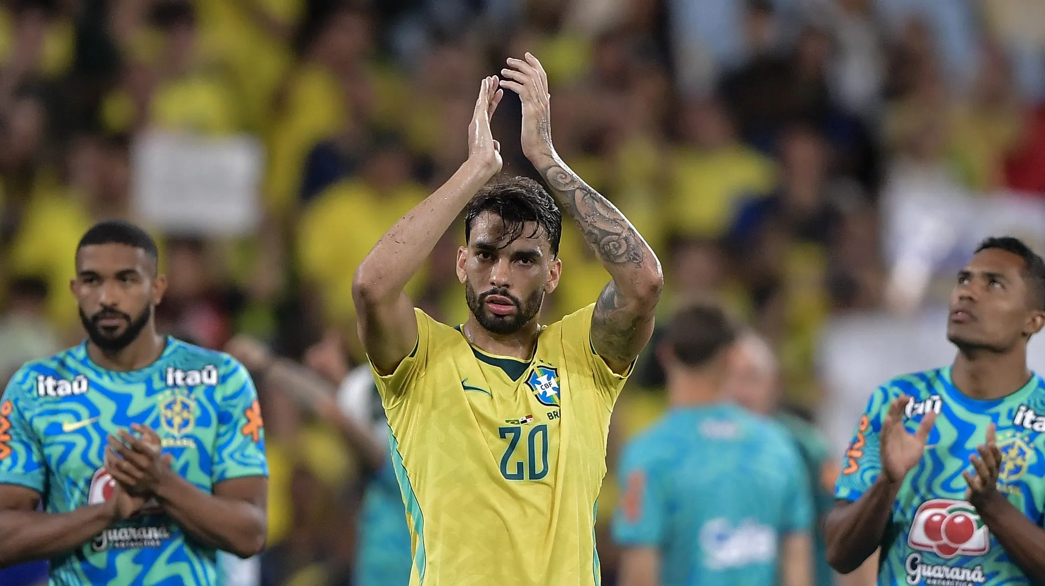 Paquetá fez gol e deu assistência - Foto: Thiago Ribeiro/AGIF.