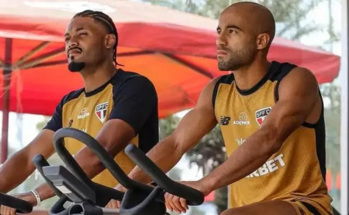 Sabino e Lucas Moura fazem trabalho físico extra no São Paulo durante pausa para a Copa do Mundo