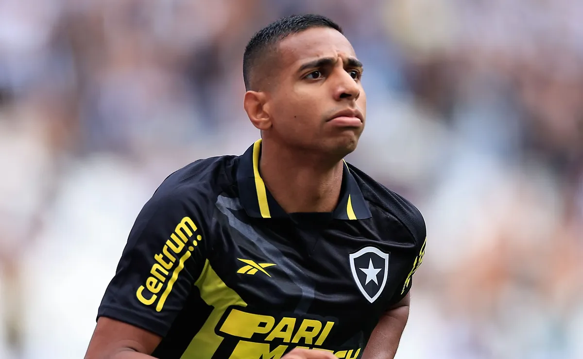 São Paulo avança por Victor Sá e oferece contrato até o fim de 2029 para fechar contratação