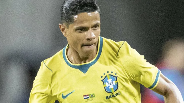 Flamengo tenta a contratação de lateral esquerdo de Copa do Mundo!