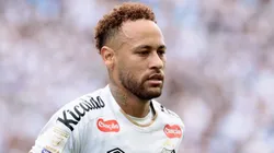Neymar jogador do Santos durante partida contra o Coritiba no estadio Arena Corinthians pelo campeonato Brasileiro A 2026. Foto: Marcello Zambrana/AGIF