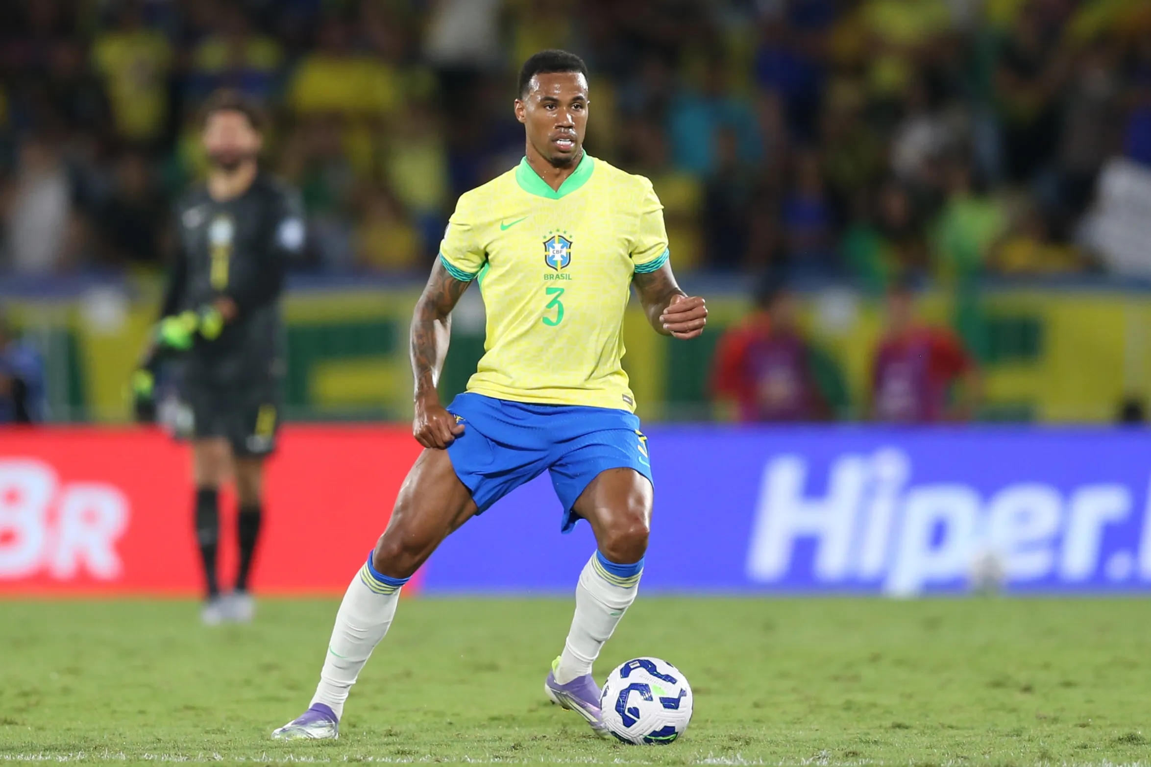 RJ – RIO DE JANEIRO – 04/09/2025 – ELIMINATORIAS COPA DO MUNDO 2026, BRASIL X CHILE – Gabriel Magalhaes jogador do Brasil durante a partida contra o Chile no Maracana no Rio de Janeiro (RJ), pelas Eliminatorias da Copa do Mundo 2026. Foto: Marlon Costa/AGIF