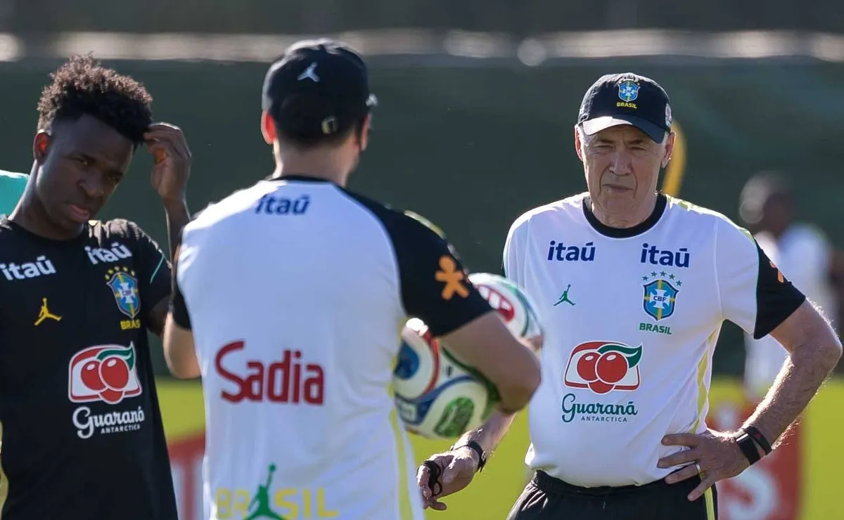 Carlo Ancelotti pega pesado nos treinos do Brasil e prioriza organização tática