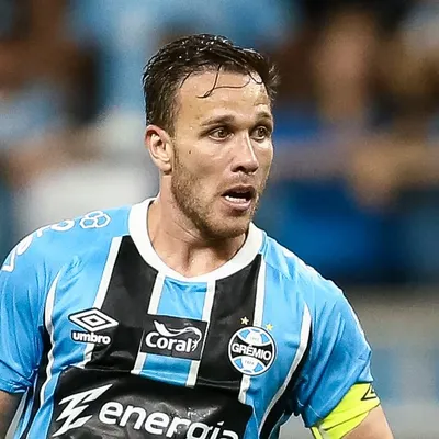 Negociação do Grêmio com Arthur emperra pelo lado financeiro