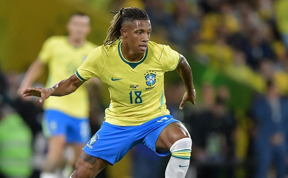 Danilo vive fase espetacular na Seleção e empresário relembra trajetória: “Fora do comum”