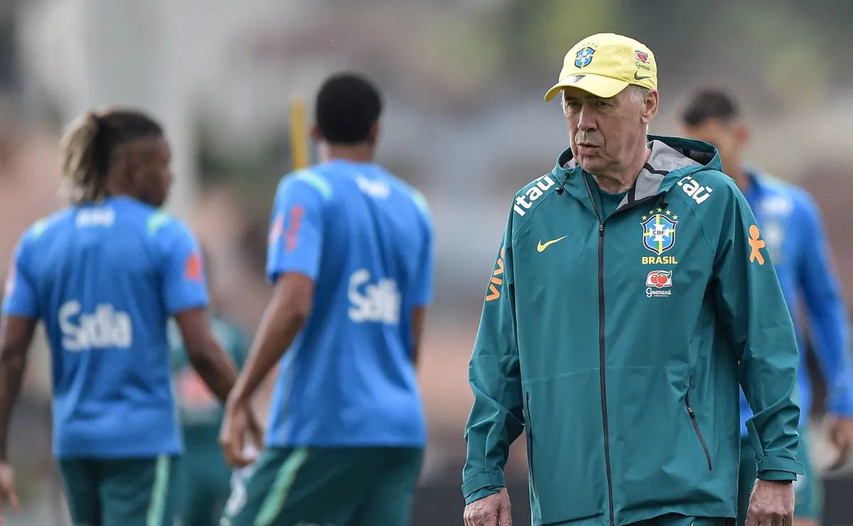 Ancelotti ainda não repetiu nenhum time no comando da Seleção Brasileira