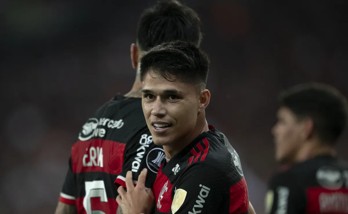 Pulgar, Cebolinha, Luiz Araújo e Ayrton Lucas integram lista de reforços do Santos, diz portal