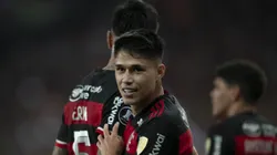 Luiz Araújo interessa à comissão técnica do Santos e tem futuro indefinido no Mengão