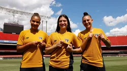 Jogadoras celebram contrato profissional com o Tricolor - Foto: Aline Fiuza/São Paulo FC