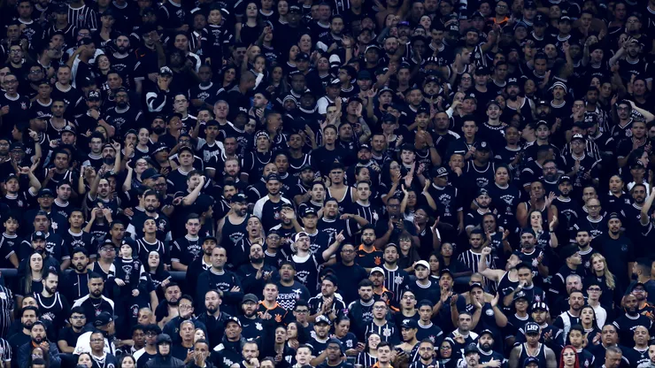Torcida do Corinthians na Neo Química Arena. Foto: Marcello Zambrana/AGIF