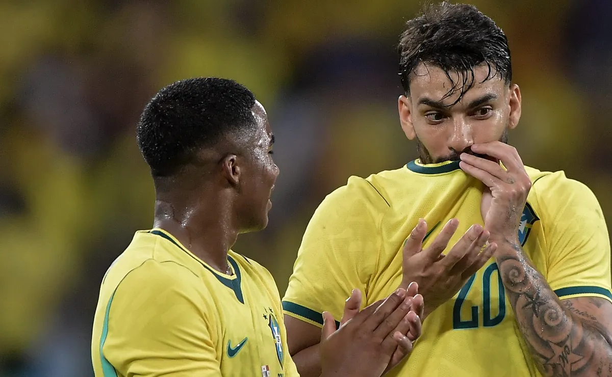 Ancelotti confirma Douglas Santos, Paquetá e Igor Thiago titulares contra Egito; veja escalação