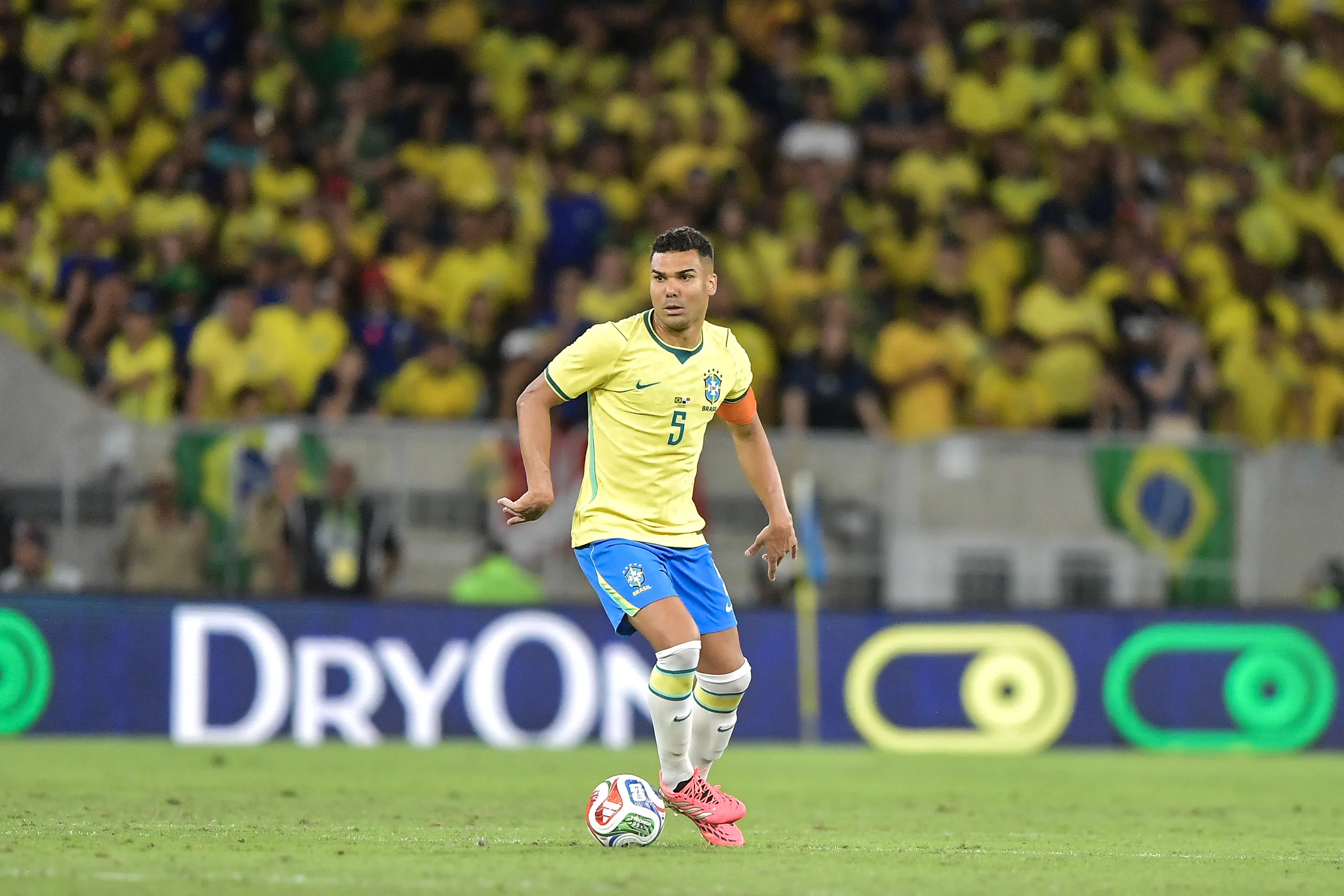 RJ – RIO DE JANEIRO – 31/05/2026 – AMISTOSO, SELECAO BRASILEIRA X PANAMA – Casemiro jogador do Selecao Brasileira durante partida contra o Panama no estadio Maracana pelo campeonato Amistoso. Foto: Thiago Ribeiro/AGIF
