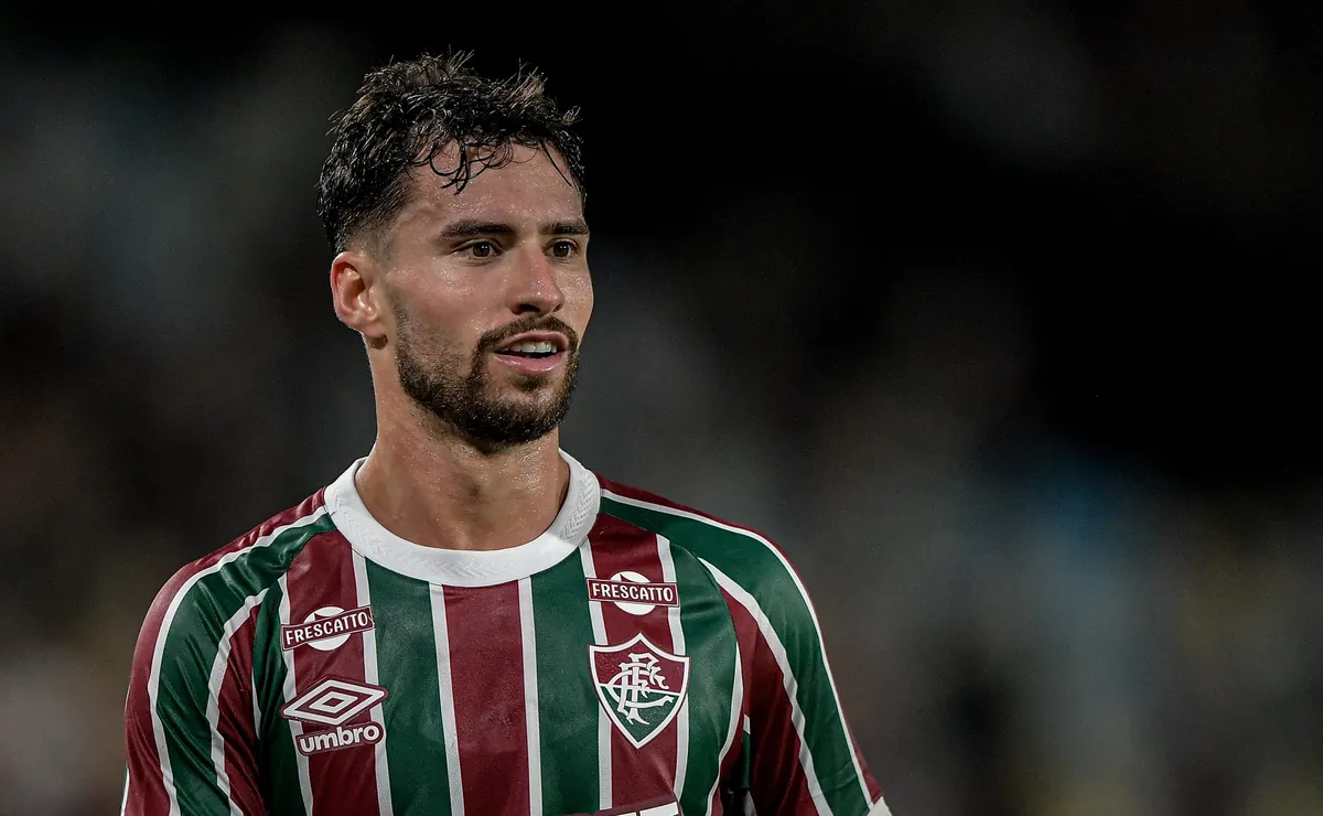Fluminense bate o pé e não pretende negociar Martinelli nesta janela de transferências