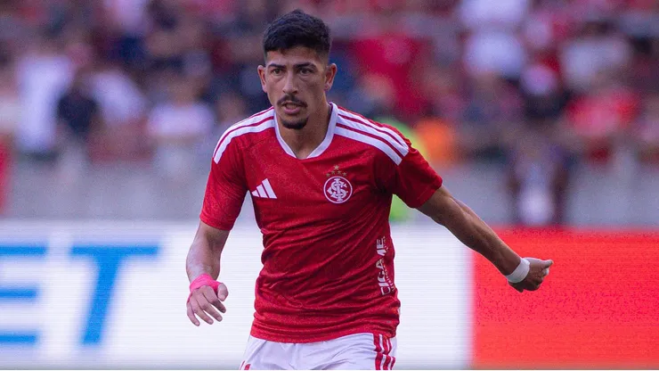 Alan Rodriguez jogador do Internacional durante partida contra o Bahia no estadio Beira-Rio pelo campeonato Brasileiro A 2026. Foto: Maxi Franzoi/AGIF