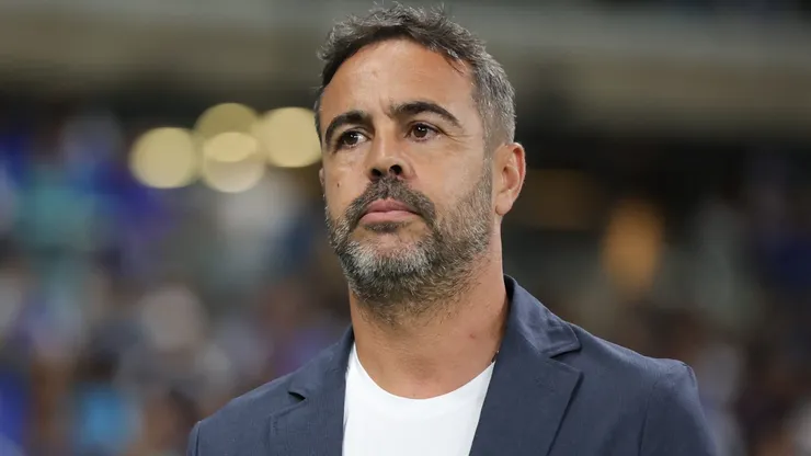 Artur Jorge quer aproveitar a intertemporada do Cruzeiro