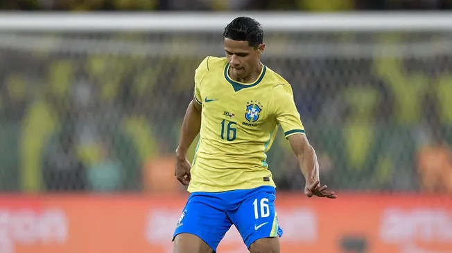 Douglas Santos jogador do Selecao Brasileira durante partida contra o Panama no estadio Maracana pelo campeonato Amistoso. Foto: Thiago Ribeiro/AGIF