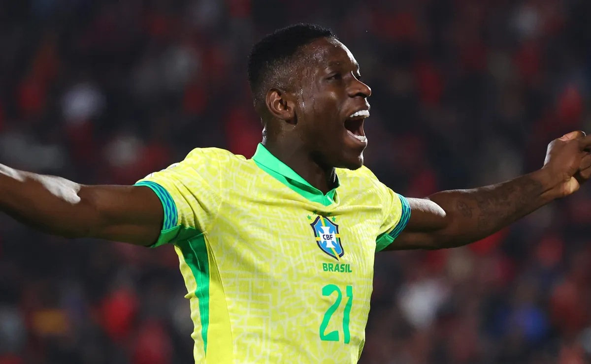 Luiz Henrique recebe veredito nas redes após Brasil x Egito: “Não pode ser reserva do Vini Jr”