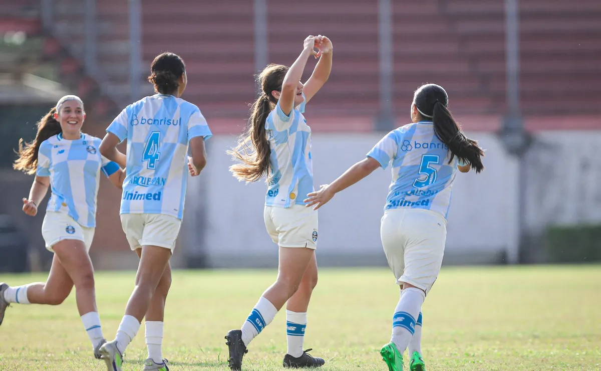 Gre-Nal na decisão! Grêmio e Internacional vão disputar a final do Gaúcho Feminino Sub-15