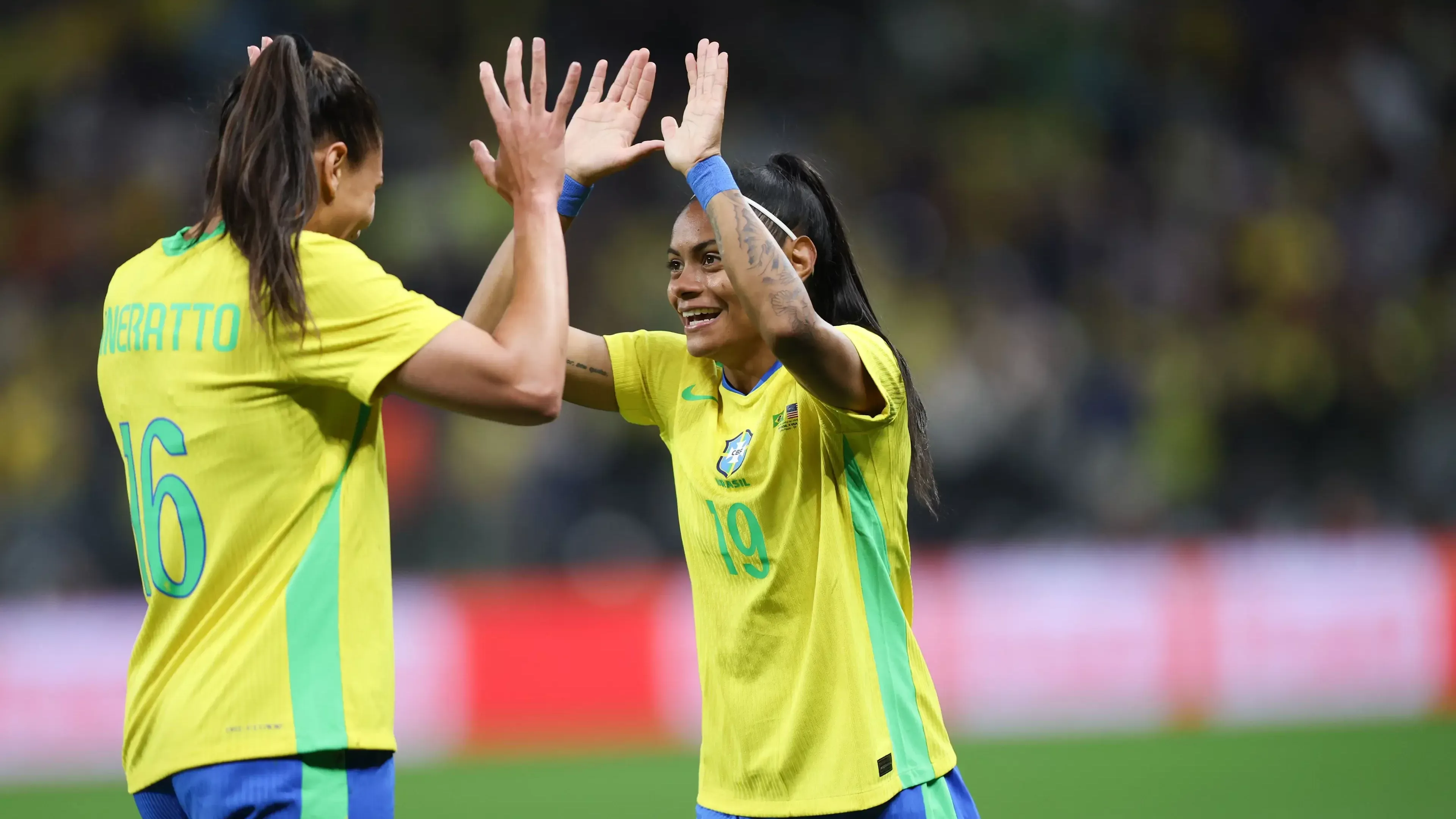 Tainá Maranhão e Bia Zaneratto marcaram os gols da virada do Brasil sobre os Estados Unidos