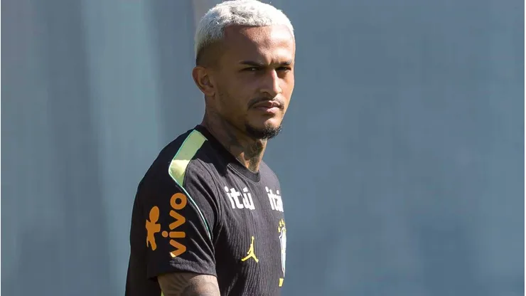 Wesley fará exames neste domingo. Foto: William Volcov/IMAGO/ Brazil Photo Press