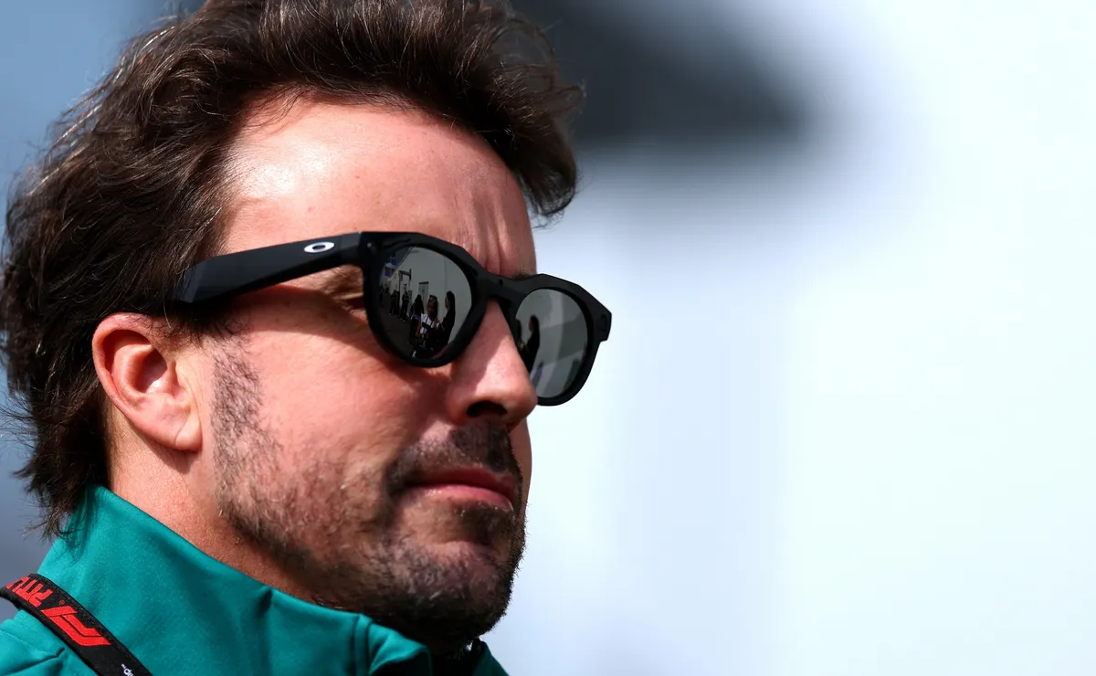 Fernando Alonso dispara contra os carros da Fórmula 1 em 2026: “Pior geração que já pilotei”