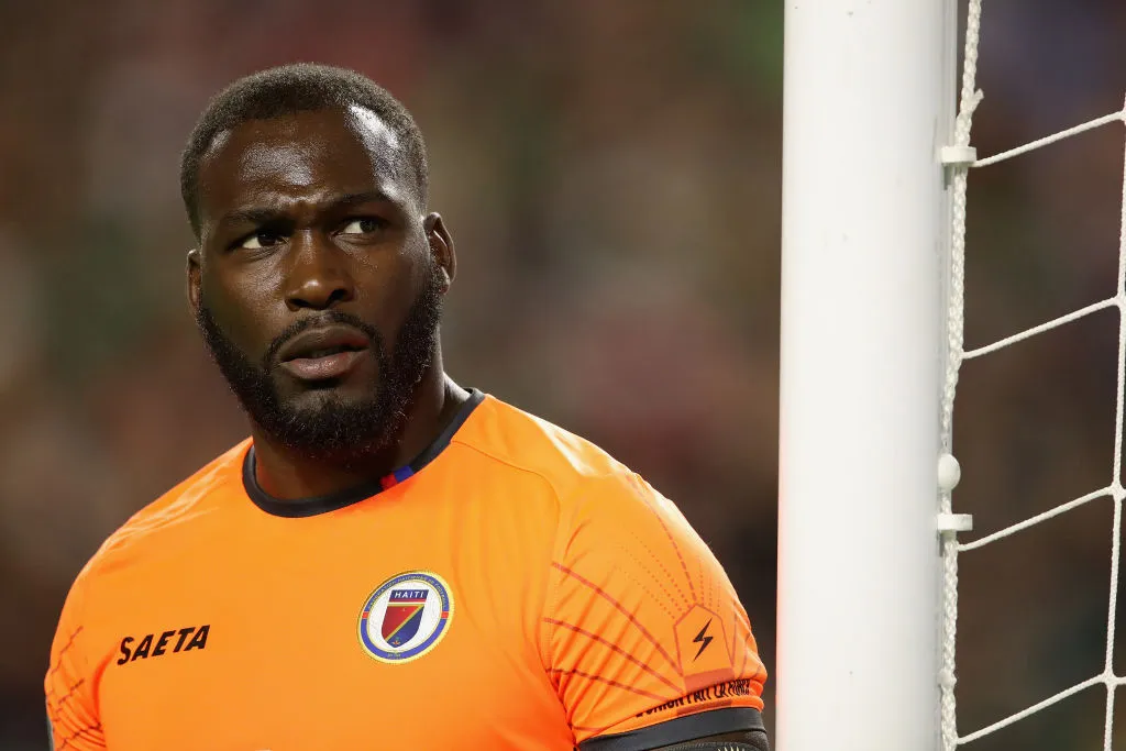 Johny Placide defende o Haiti na Copa. Foto: Christian Petersen/Getty Images)
