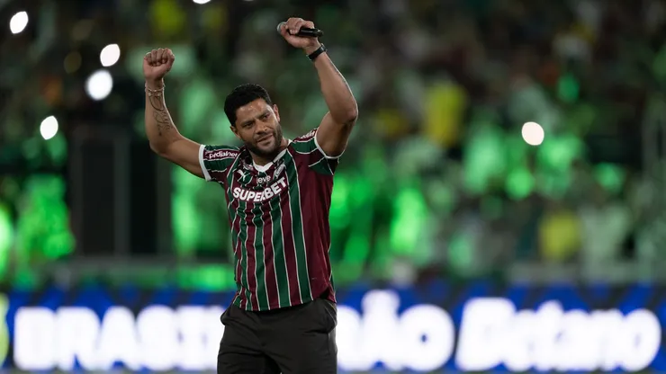Fluminense muda planos e define quando deve ser a estreia de Hulk — Foto Jorge RodriguesAGIF