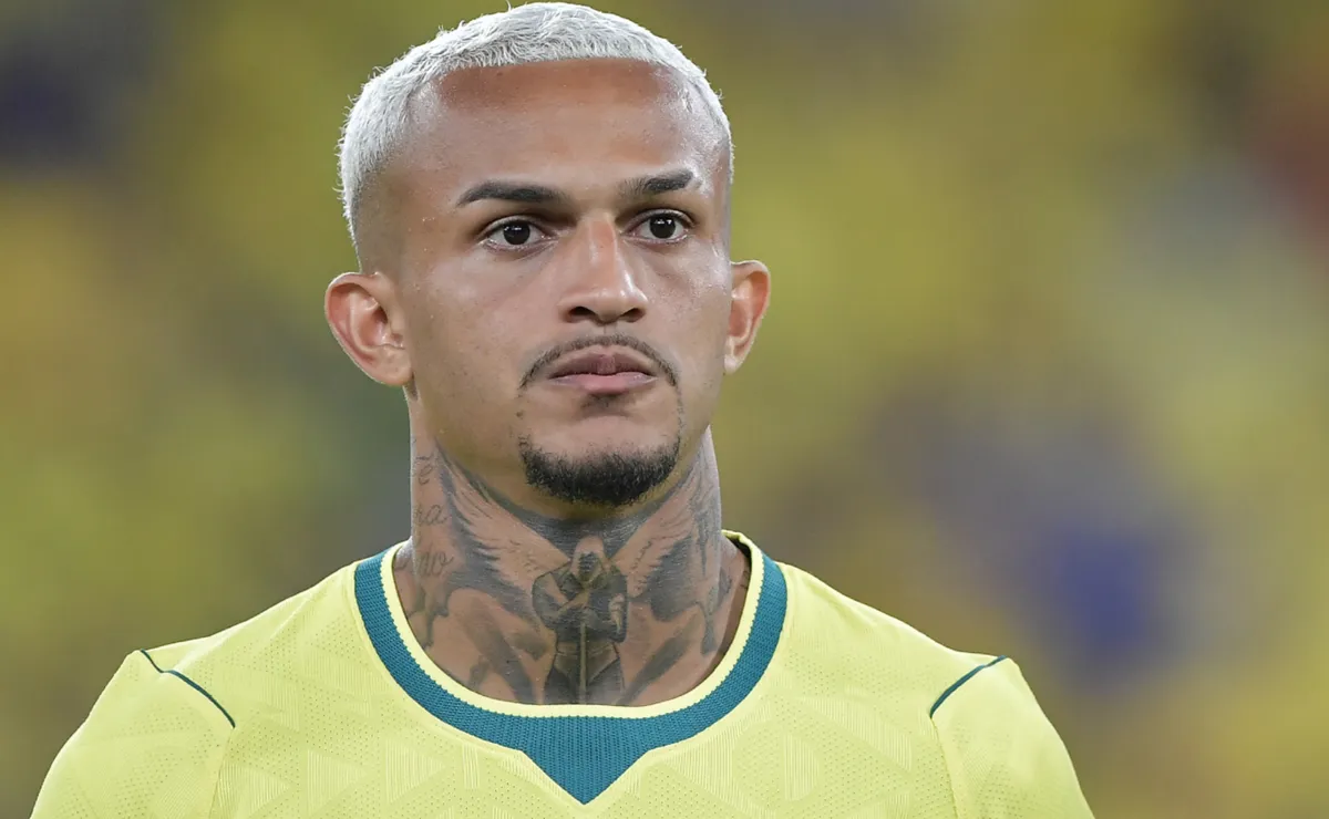 Conversa entre Wesley e médico da Seleção Brasileira tem leitura labial revelada por dublador