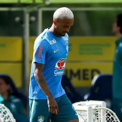 Brasil volta a alterar lista da Copa após 20 anos