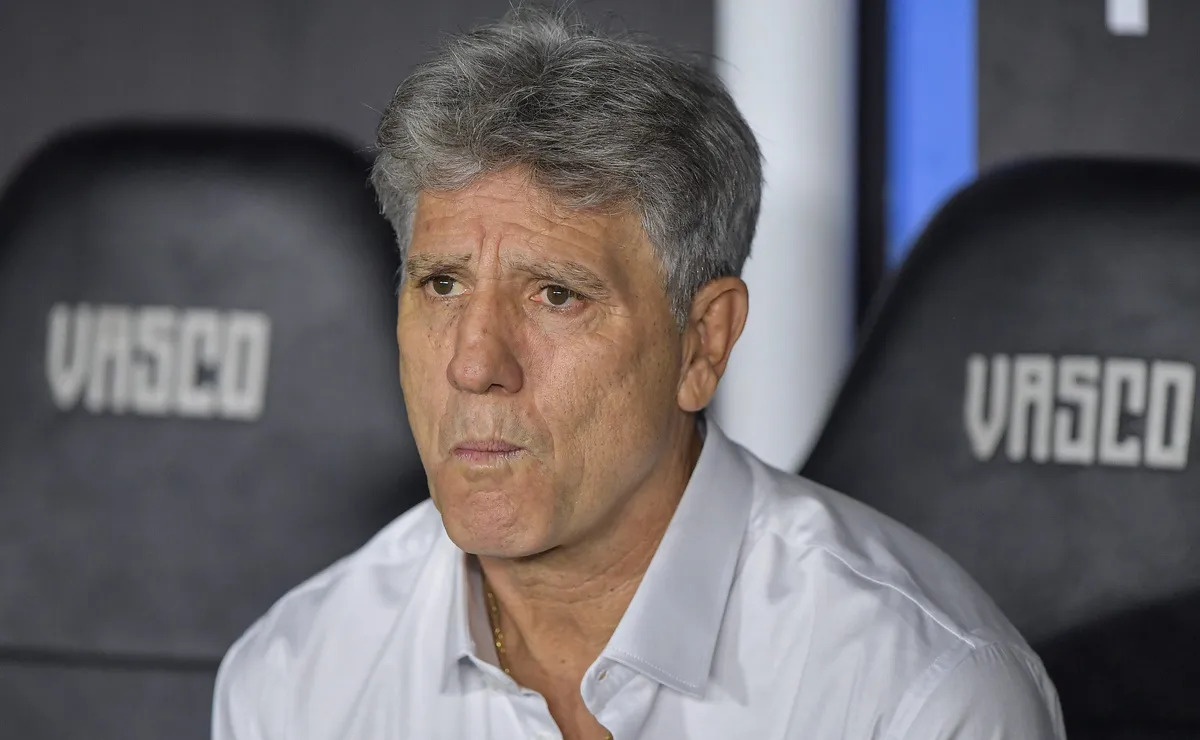 Vasco quer aproveitar pausa no calendário para recuperar jogadores e reagir no Brasileirão