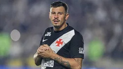Hugo Moura jogador do Vasco durante partida contra o Athletico-PR no estadio Sao Januario pelo campeonato Brasileiro A 2026. Foto: Thiago Ribeiro/AGIF