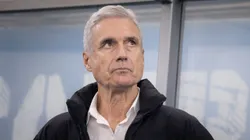 Luis Castro tecnico do Gremio durante partida contra o Santos no estadio Arena do Gremio pelo campeonato Brasileiro A 2026. Foto: Maxi Franzoi/AGIF