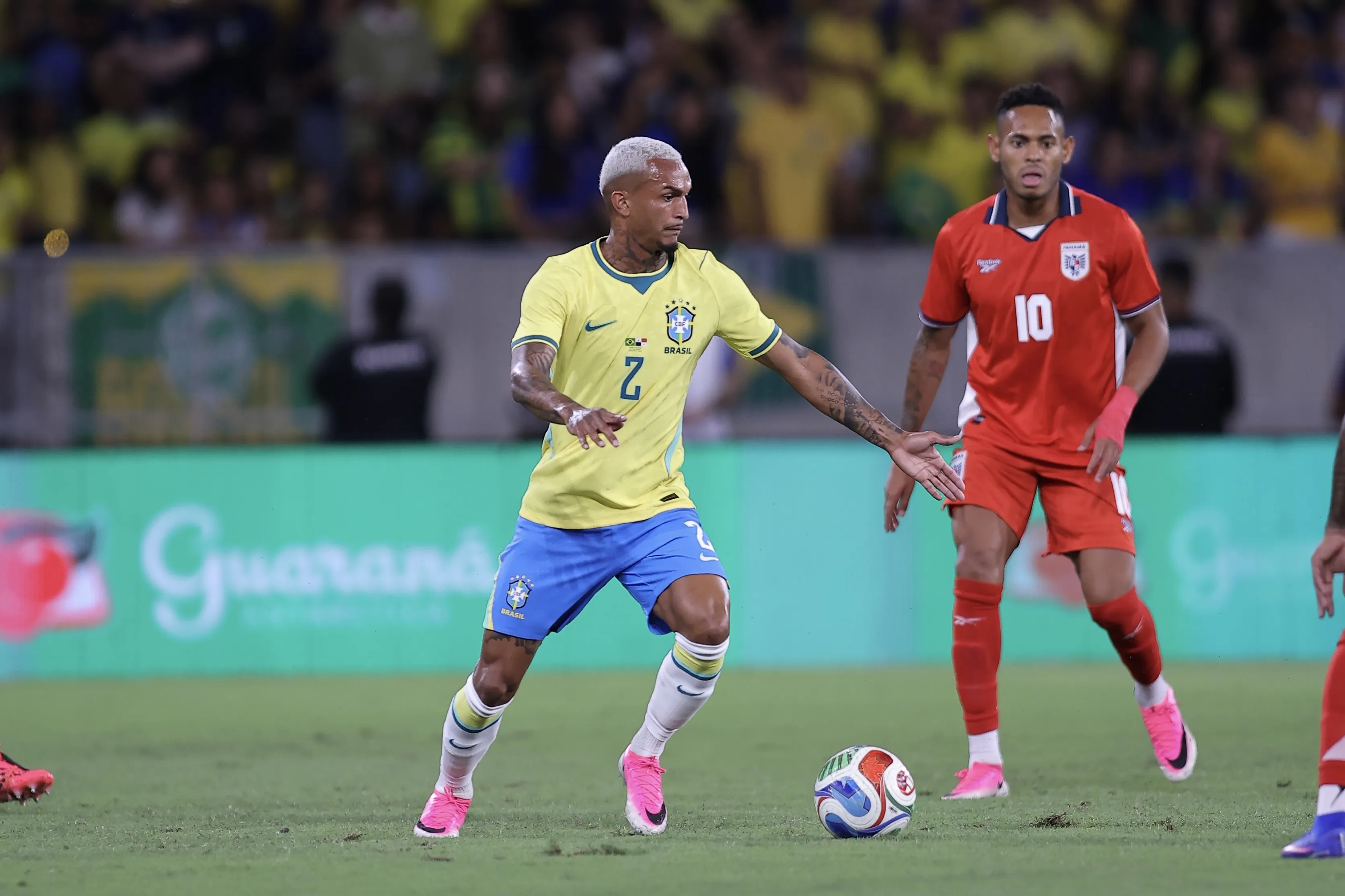 Wesley é cortado após se lesionar contra o Egito. Foto: Baggio Rodrigues/AGIF