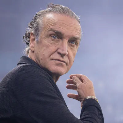 Santos mira contratação de laterais na próxima janela