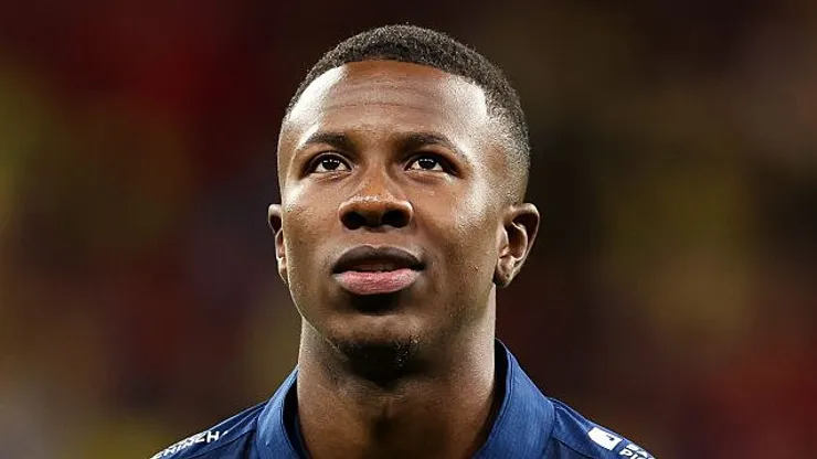 Alan Minda, do Galo, pelo Equador. Foto: Florencia Tan Jun/Getty Images