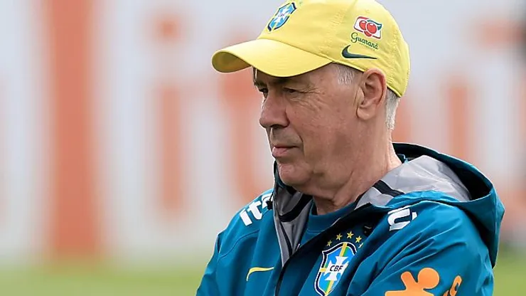 Ancelotti durante treino da Seleção - (Photo by Buda Mendes/Getty Images)