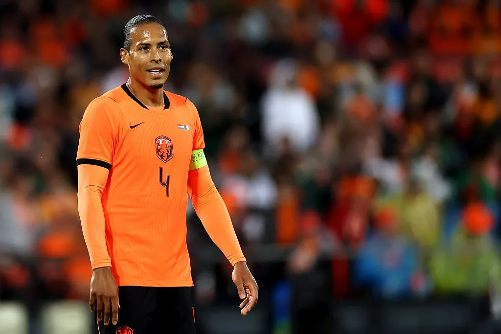 Virgil van Dijk, capitão da Holanda. Foto: Dean Mouhtaropoulos/Getty Images