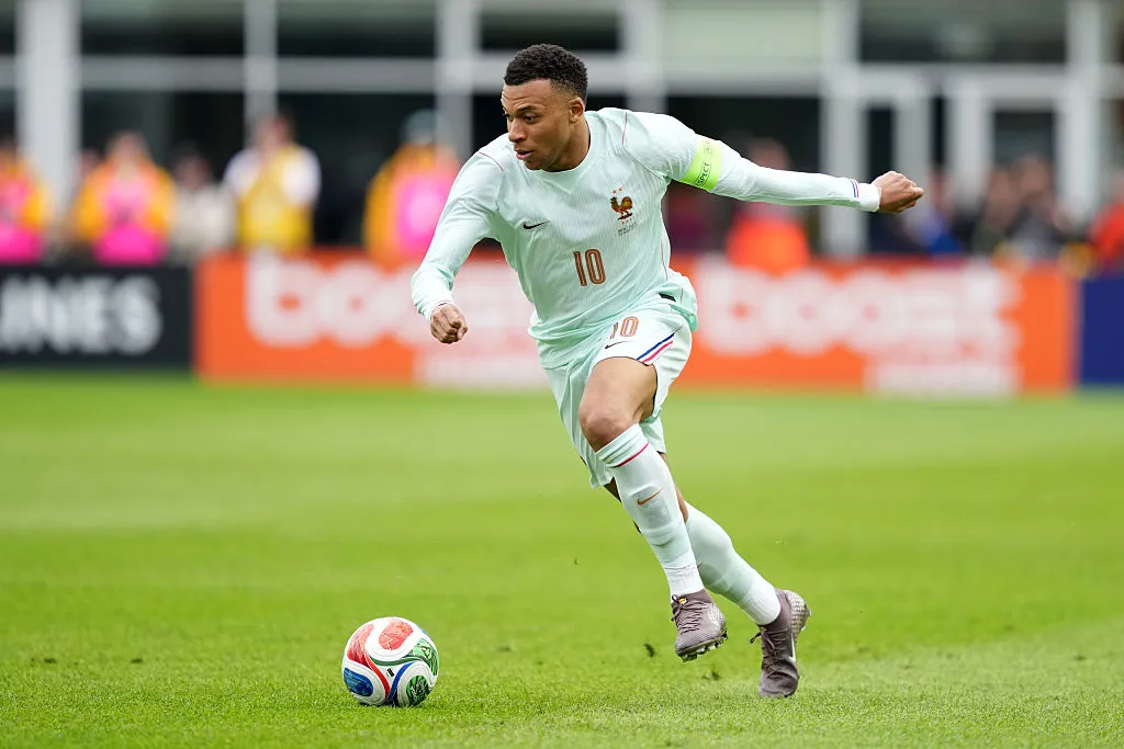 Kylian Mbappé, capitão da França. Foto: Michael Owens/Getty Images