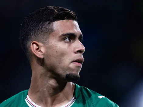 Borussia Dortmund monitora Arthur e pode enviar proposta ao Palmeiras